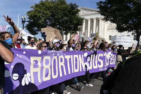 Duelling U.S. court rulings over abortion drug set stage for Supreme Court showdown